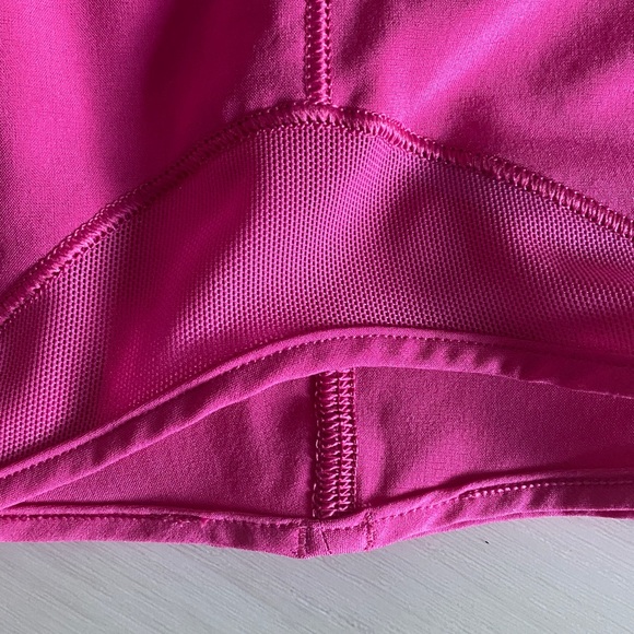 New lululemon athletica Women's hot  Pink 2.5 hotty Athletic Shorts sonic pink - Picture 6 of 8